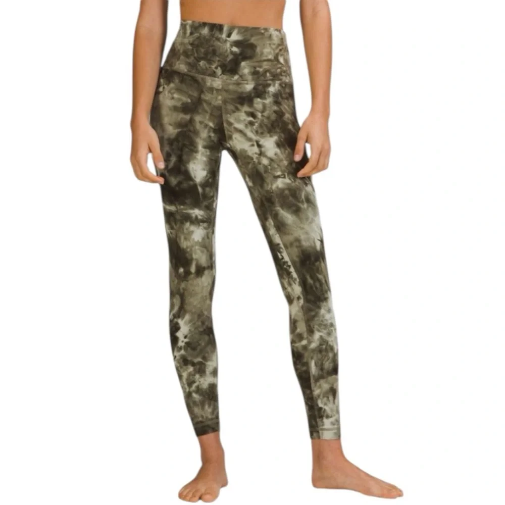 Lululemon Align High-Rise 28